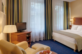 Komfort Einzelzimmer im Oranien Hotel & Residences Wiesbaden